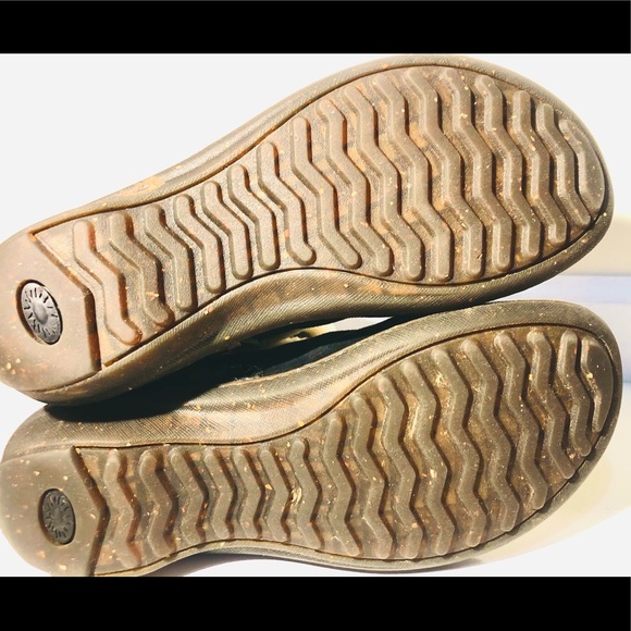 ❤️CLEARANCE🌺UGG Elijo boots size 7 - Picture 8 of 9